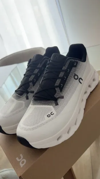 Used On Running Cloud bike — image 3 of 4