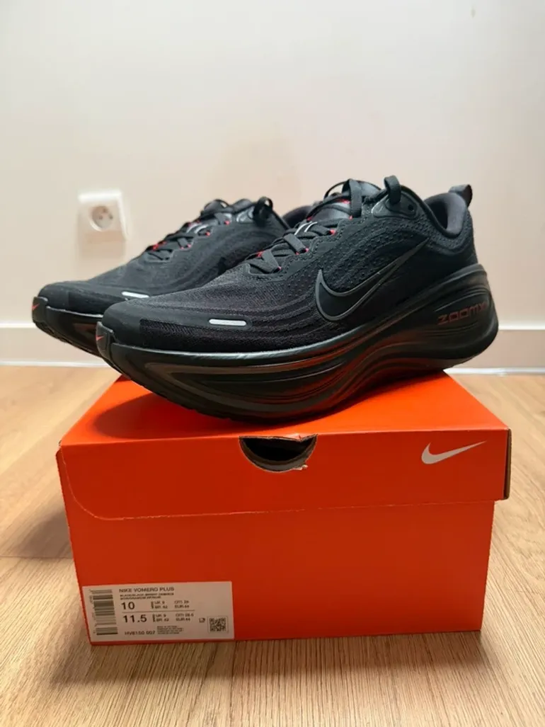 Used Nike Vomero Plus bike — image 2 of 5