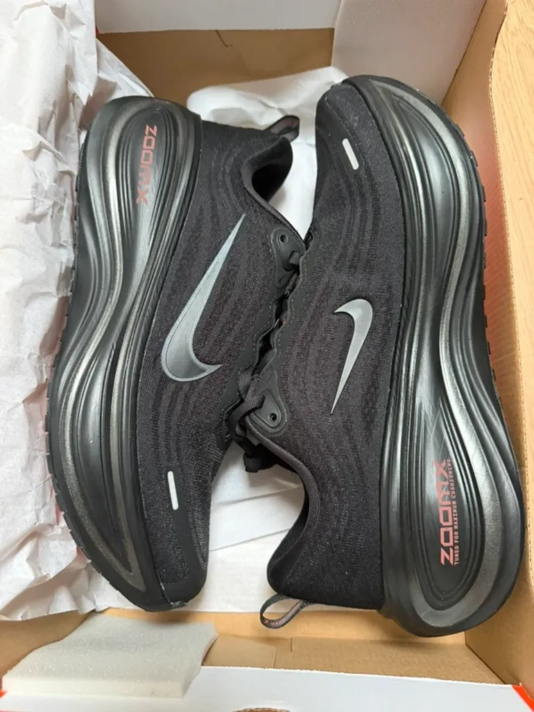 Used Nike Vomero Plus bike — image 1 of 5