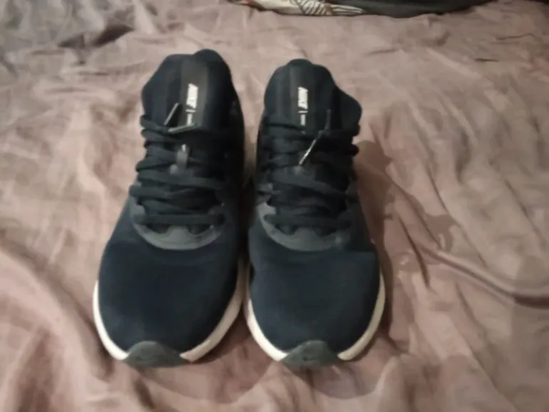 Käytetty Nike running shoes bike — kuva 3 / 6