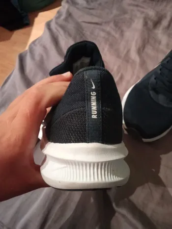 Käytetty Nike running shoes bike — kuva 4 / 6