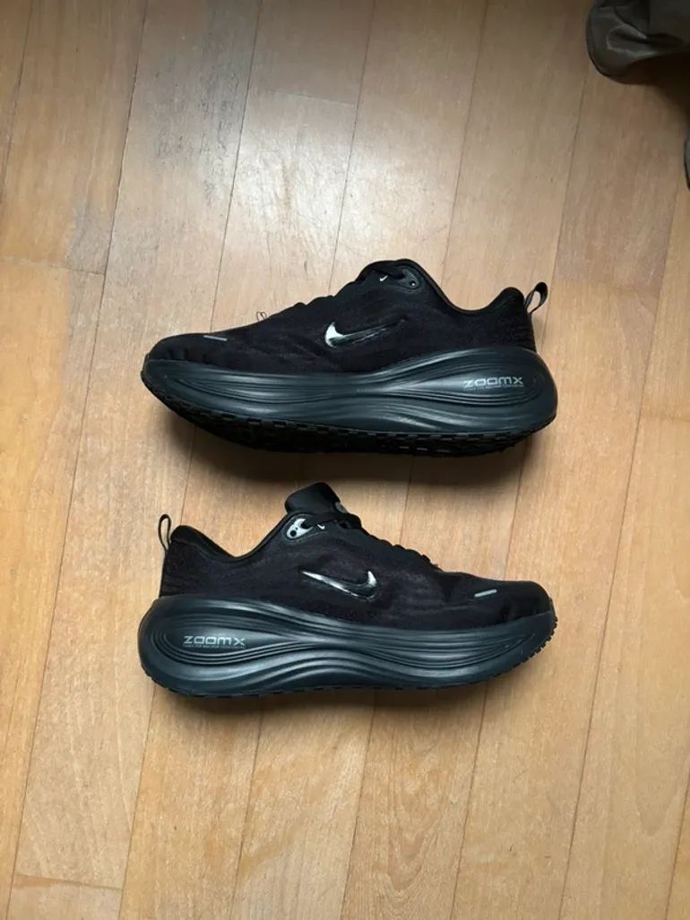 Used Nike Vomero 18 bike — image 2 of 5
