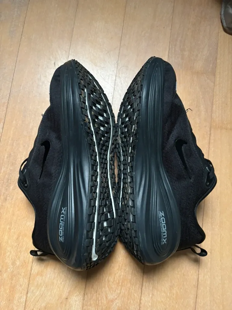 Used Nike Vomero 18 bike — image 3 of 5