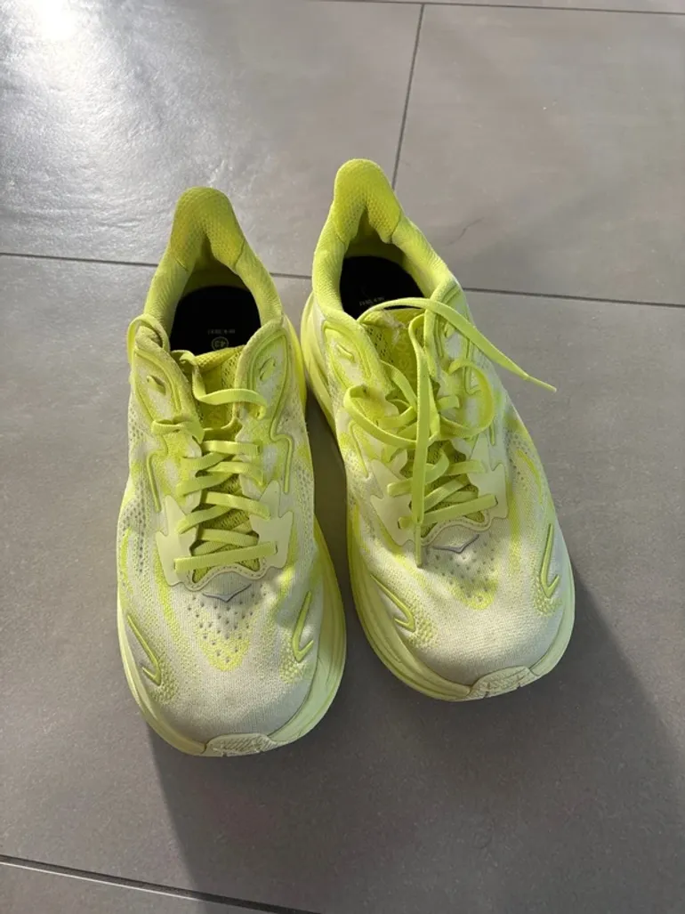 Used Hoka Clifton 10 bike — image 4 of 6