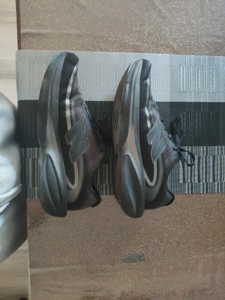 Used New Balance Ellipse bike — image 2 of 3