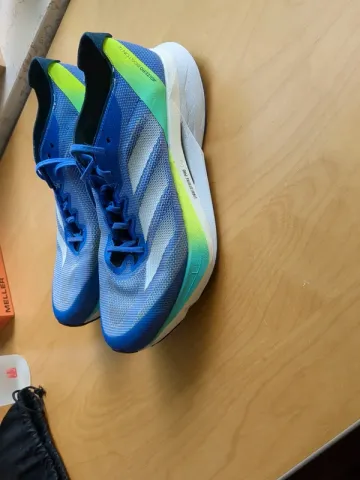 Adidas Adizero Boston 12 bike d'occasion — image 2 sur 5