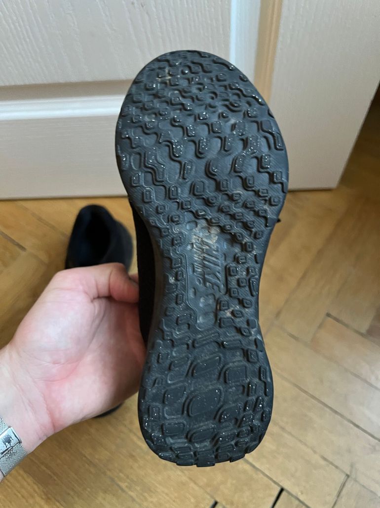 Použité Nike Running Shoes bike — obrázek 7 z 7
