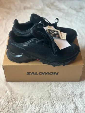 Used Salomon Alphacross 5 GTX bike