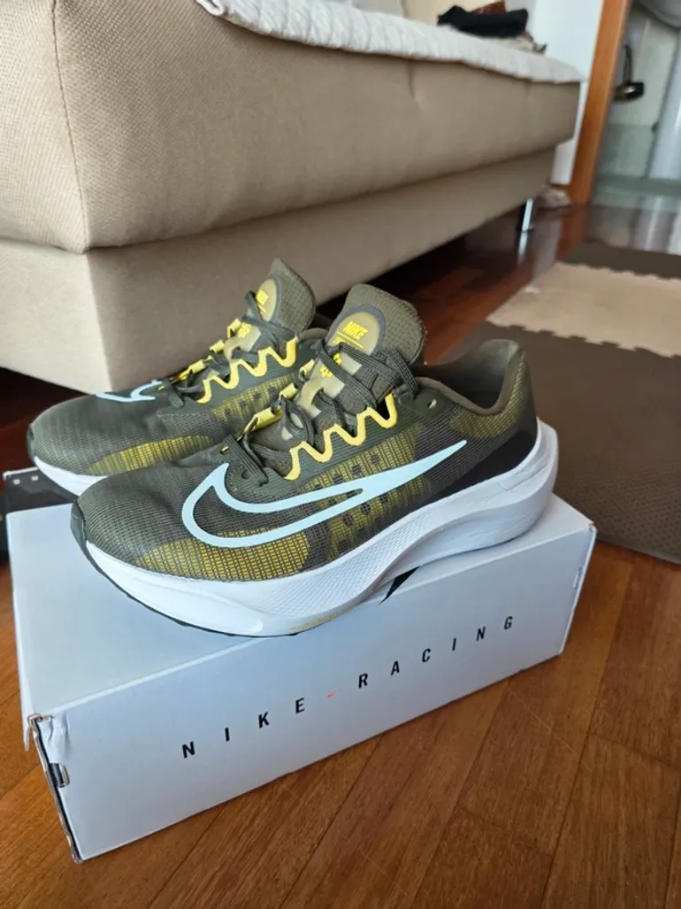 Gebrauchtes Nike Zoom Fly 5 bike — Bild 1 von 7
