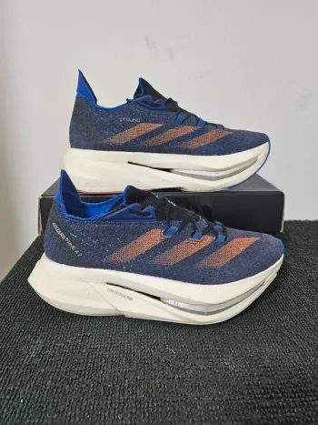 Używany Adidas Adizero Prime X 2 Strung bike