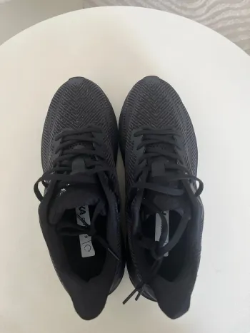 Gebrauchtes Hoka noir taille 44 bike — Bild 2 von 6