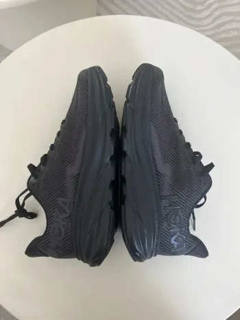 Gebrauchtes Hoka noir taille 44 bike