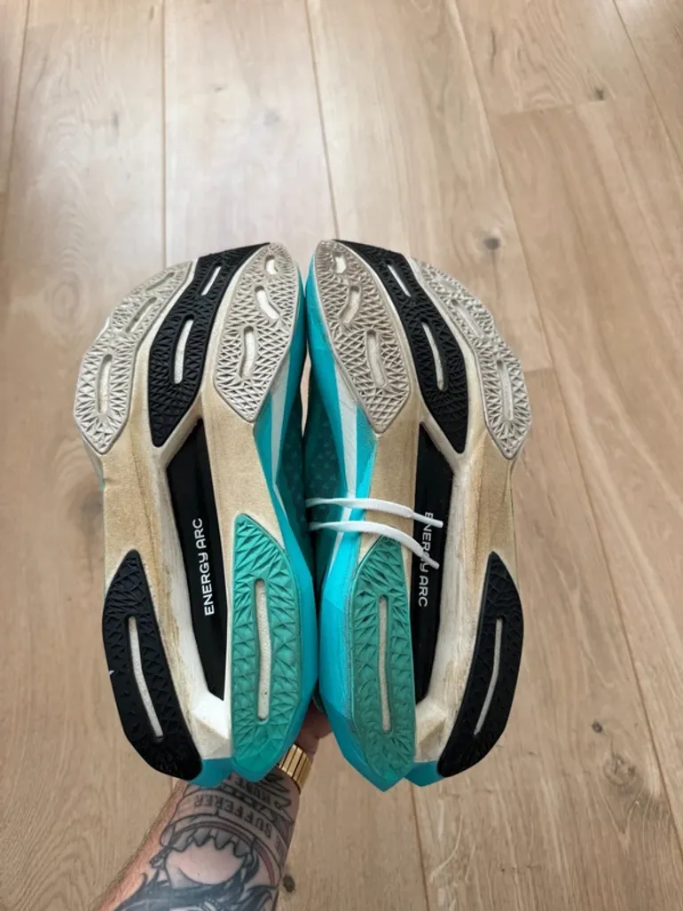 Gebrauchtes New Balance FuelCell SuperComp Elite v4 bike — Bild 5 von 6