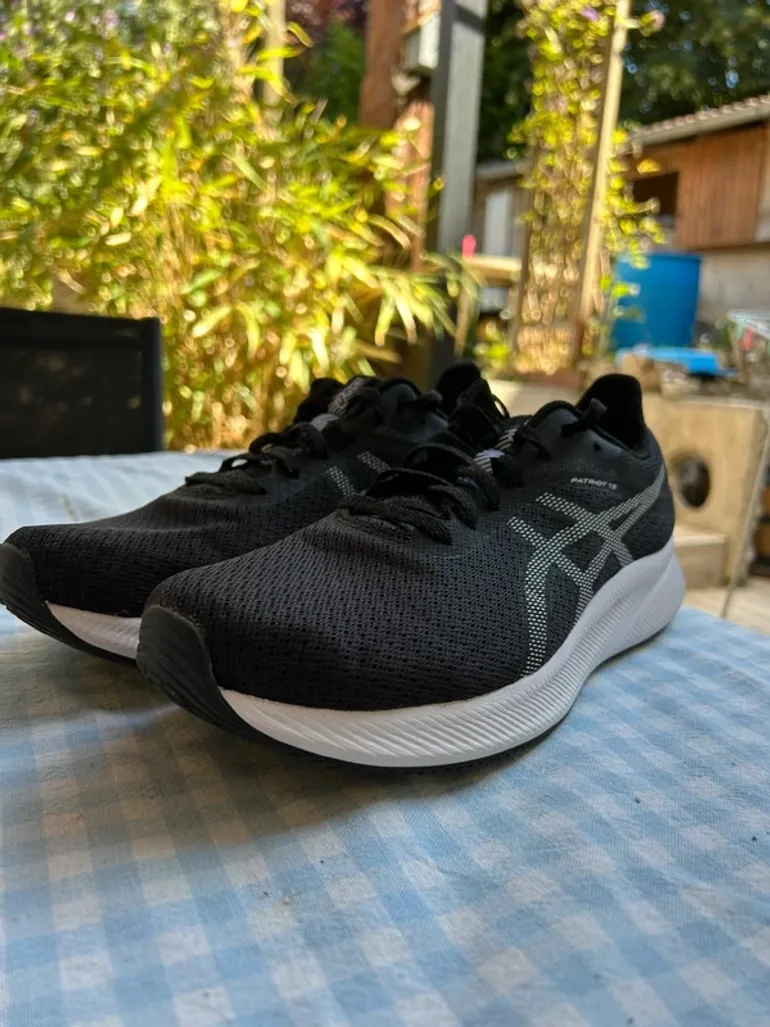 Used Asics Chaussures de sport bike — image 6 of 6