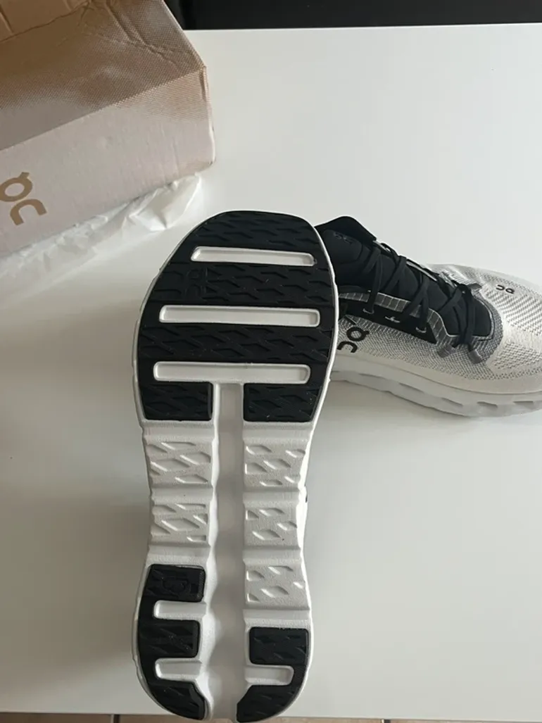 Used On Running On Cloud bike — image 3 of 4