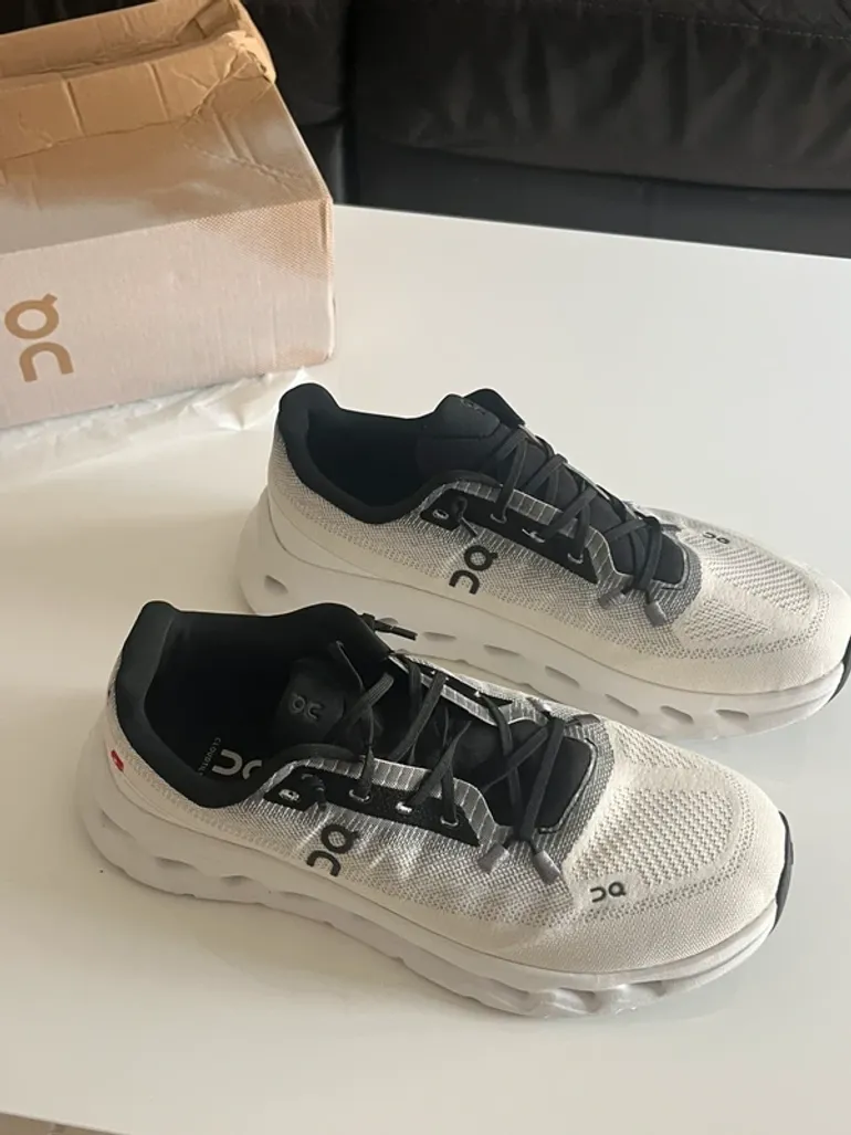 Used On Running On Cloud bike — image 1 of 4
