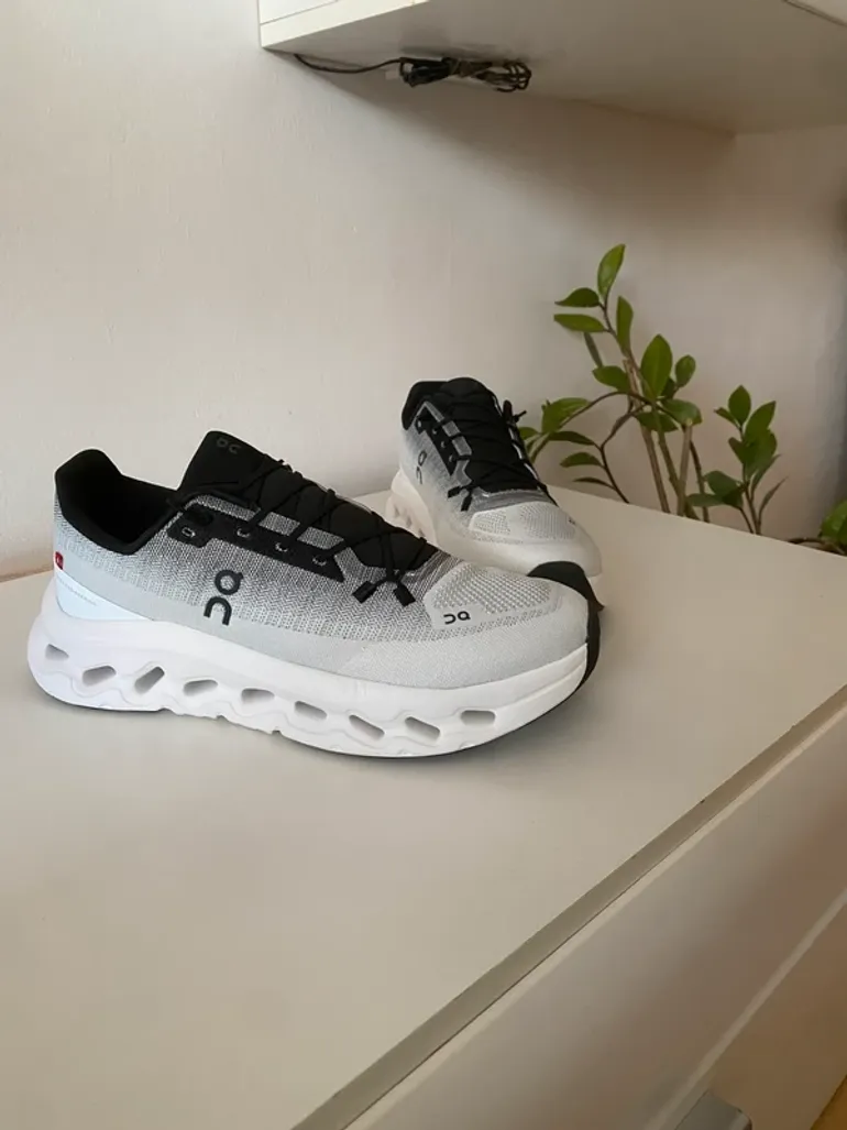 Used On Running Cloud 5 bike — image 2 of 4