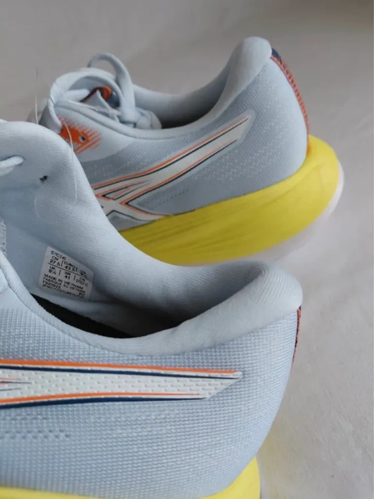 Käytetty Asics Gel Stratus 5 bike — kuva 5 / 5