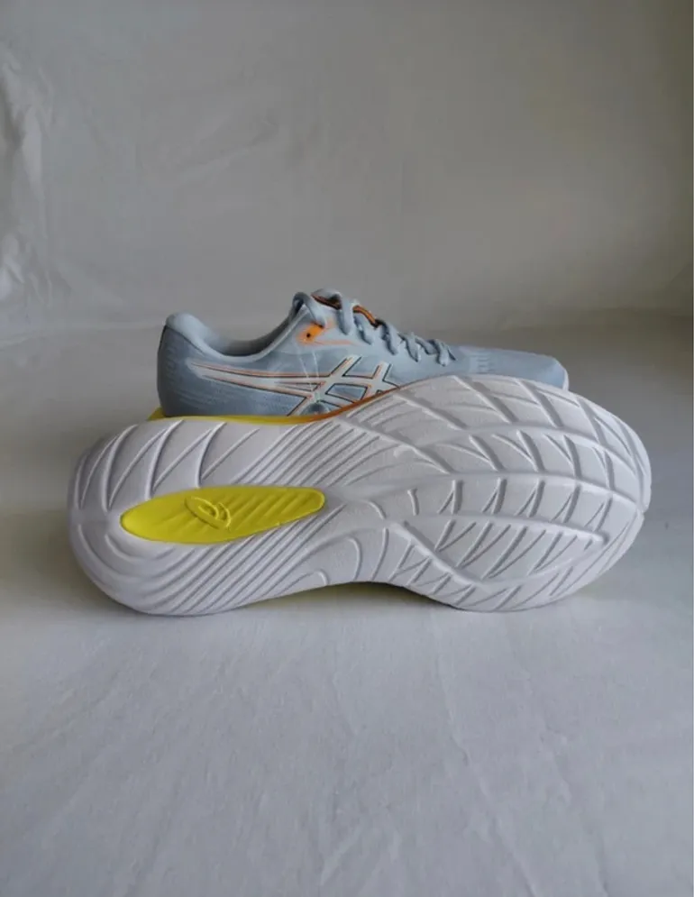 Käytetty Asics Gel Stratus 5 bike — kuva 4 / 5