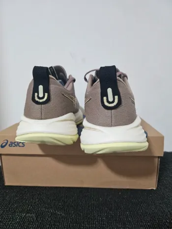 Used Asics Gel Cumulus 27 bike — image 4 of 7