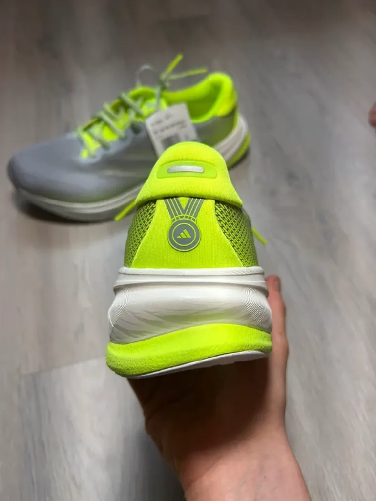 Used Supernova adidas rise 2 bike — image 3 of 6