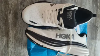 Gebrauchtes Hoka Bondi 8 bike