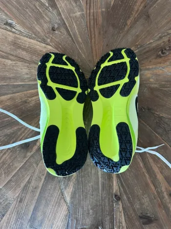 Used Nike Vomero 18 bike — image 4 of 8