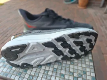 Used Hoka Clifton 9 bike — image 3 of 6