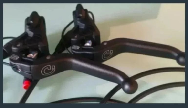 Używany Magura MT5 4-piston Brake Set bike — zdjęcie 7 z 11