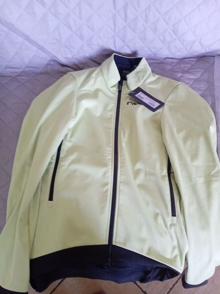 Used Northwave extreme jacket 2025 bike — image 3 of 4