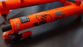 Gebrauchtes Fox 36 GRIP X Factory 29 160mm 2025 bike — Bild 13 von 15
