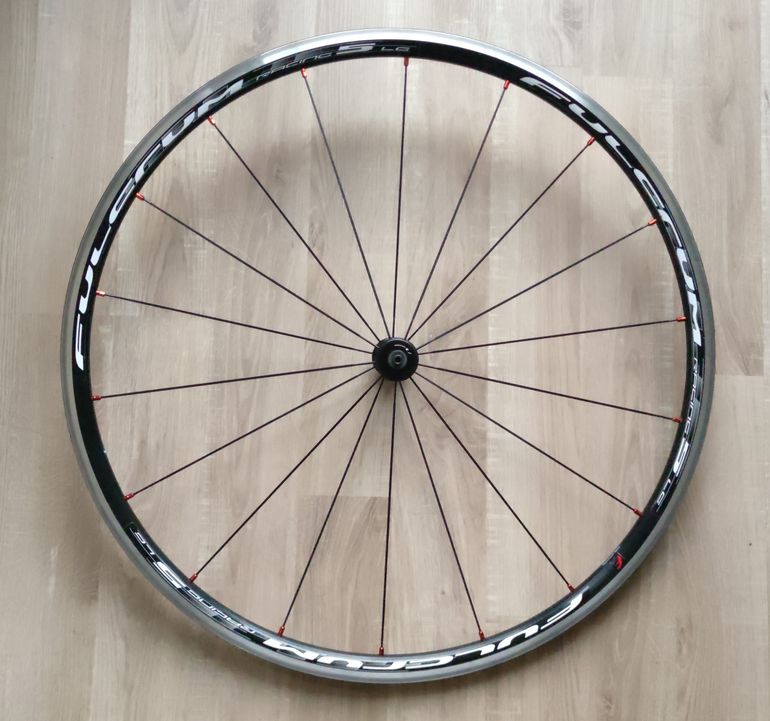 Käytetty Fulcrum Racing 5 LG 700c 622 28" front wheel bike — kuva 5 / 6