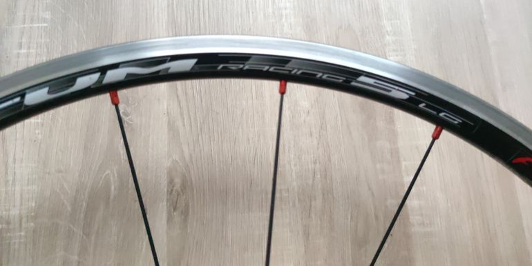 Käytetty Fulcrum Racing 5 LG 700c 622 28" front wheel bike — kuva 3 / 6