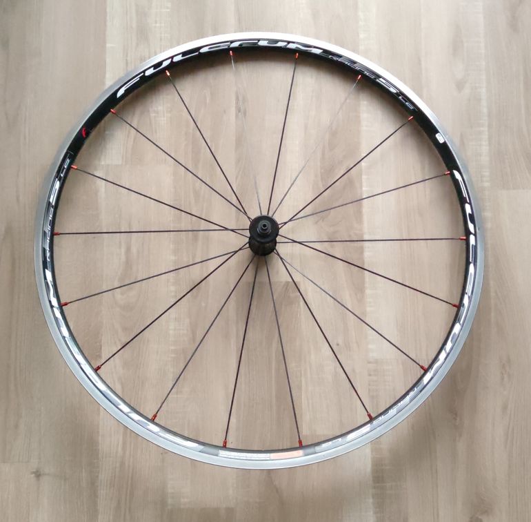 Käytetty Fulcrum Racing 5 LG 700c 622 28" front wheel bike — kuva 1 / 6