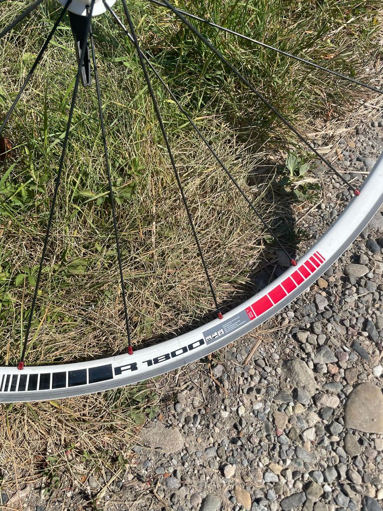 Dt Swiss R1800 bike d'occasion — image 3 sur 3