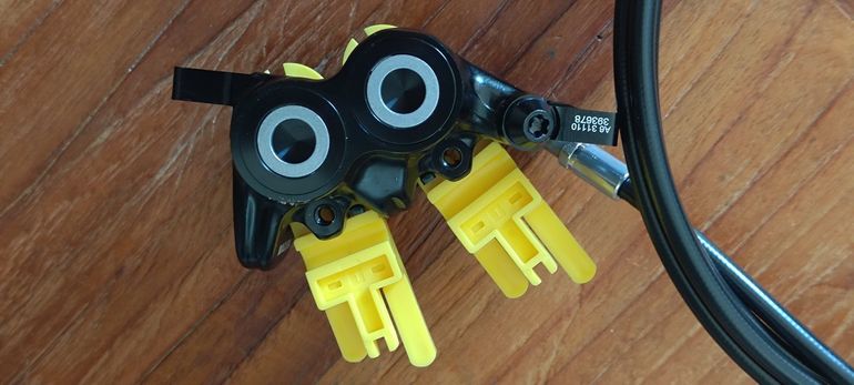 Used Magura MT5 bike — image 3 of 5