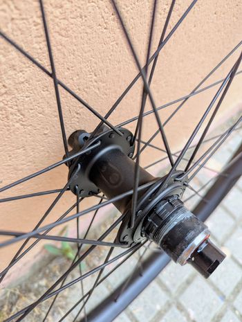 Used Crankbrothers Synthesis Enduro bike — image 3 of 9