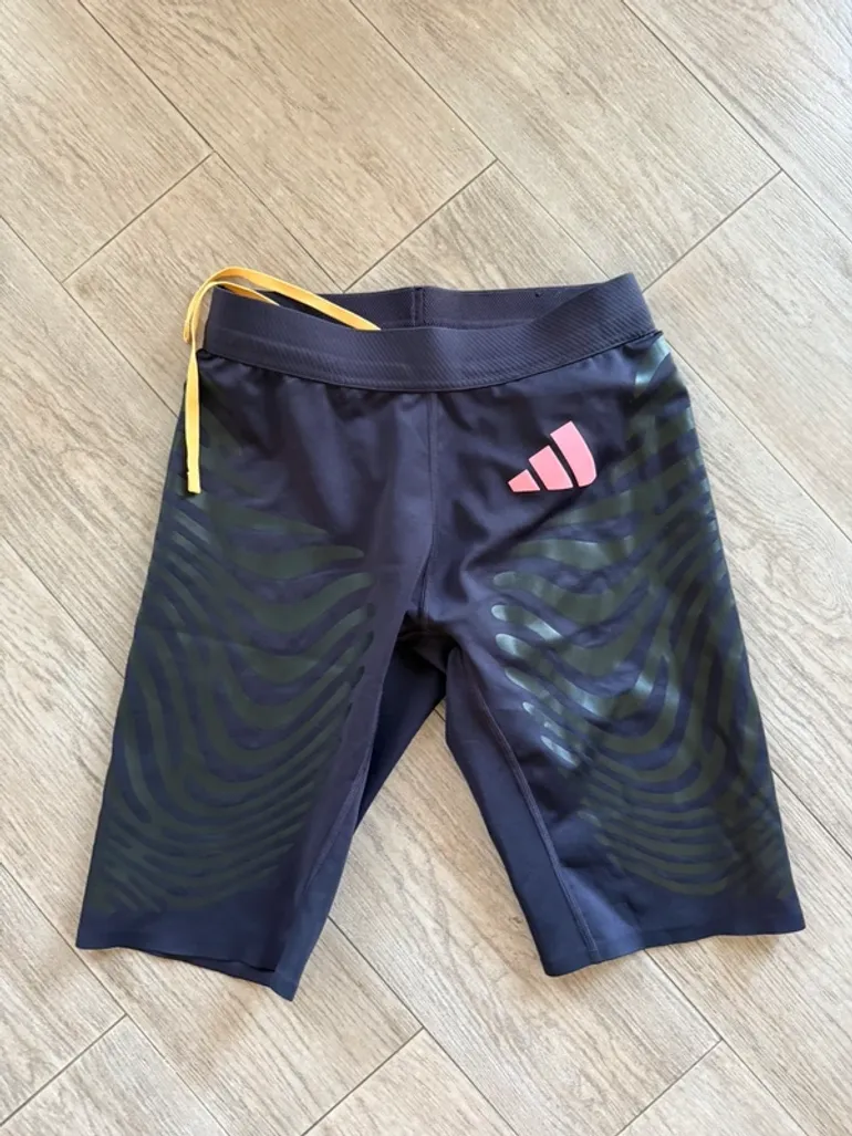 Used Adidas Adizero Control 2026 bike — image 1 of 5