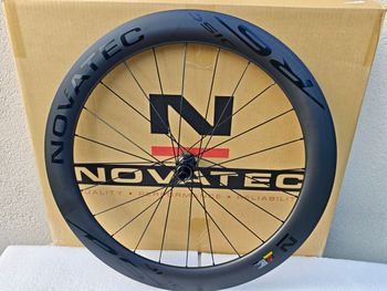 Used Novatec R6 Disc 60mm Carbon HG bike — image 11 of 13