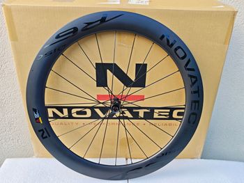 Used Novatec R6 Disc 60mm Carbon HG bike — image 10 of 13