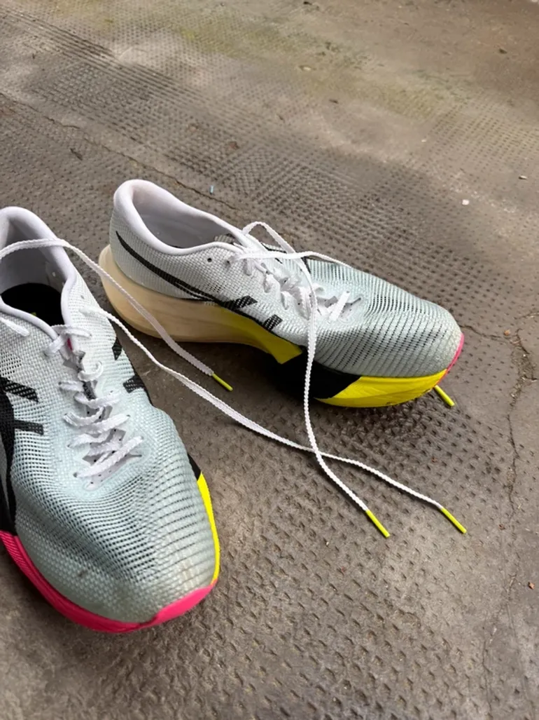 Used Asics Metaspeed Sky Paris bike — image 5 of 6