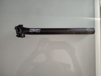 Used mcfk Carbon Seatpost 2025 bike — image 7 of 8