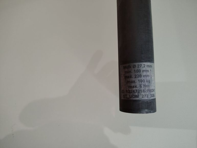 Used mcfk Carbon Seatpost 2025 bike — image 3 of 8