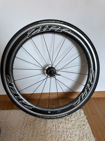 Used Zipp 60 Carbon Laufradsatz bike — image 3 of 6