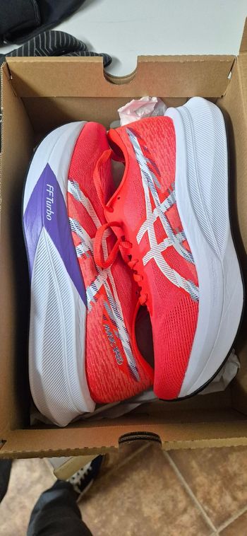 Käytetty Asics Magic Speed 4 2025 bike — kuva 2 / 4