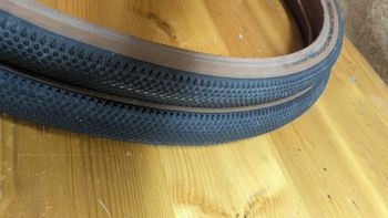Used Schwalbe G One Allround 40-622 2025 bike — image 3 of 3