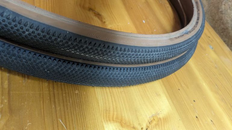Used Schwalbe G One Allround 40-622 2025 bike — image 3 of 3