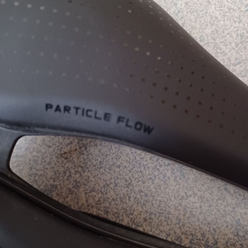Käytetty Giant Fleet SL 2023 bike — kuva 2 / 2