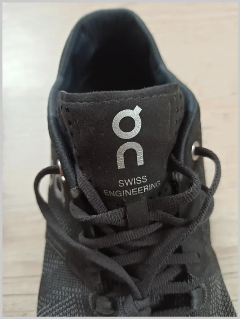 Used Lightweight On Running bike — image 7 of 9