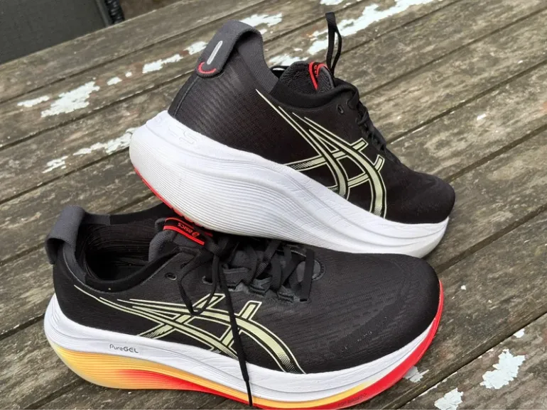 Used Asics Gel-Nimbus 27 bike — image 1 of 3